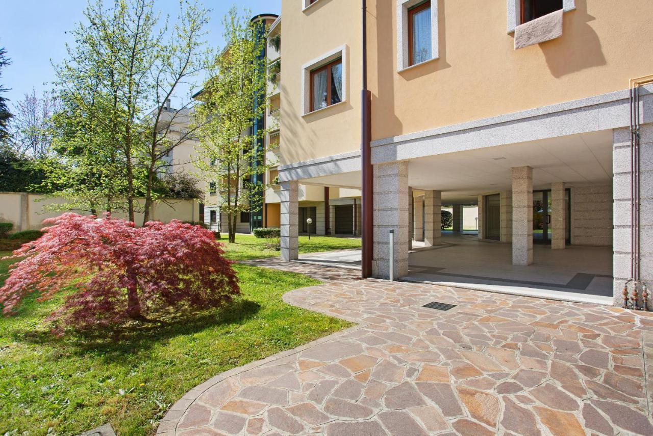 Apartamento Casa Rosada Monza Autodromo Nova Milanese Exterior foto